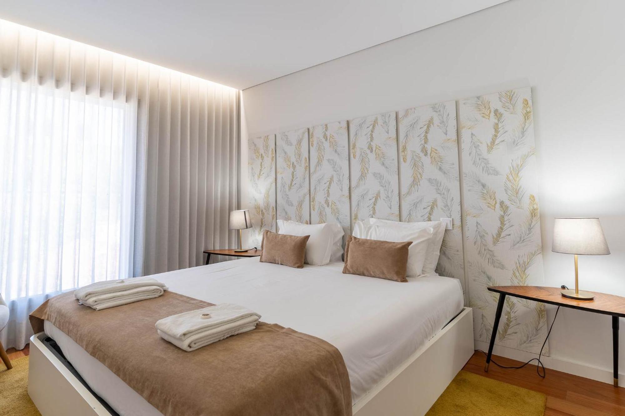Porto & Douro Vista Apartments By Inviting Valbom  ภายนอก รูปภาพ